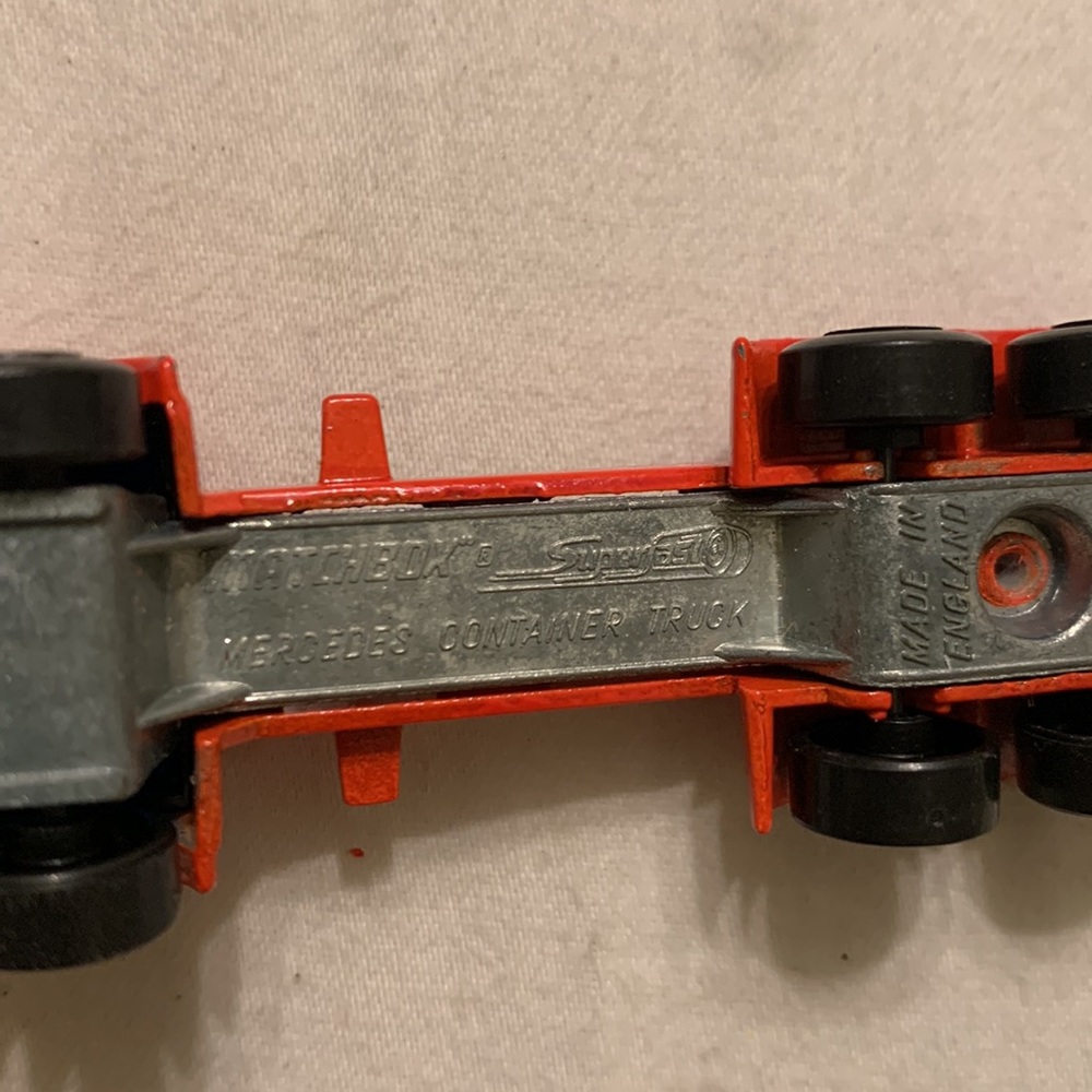 1976 Matchbox Mercedes Container Truck #42 England Superfast  (Mint) - Picture 6 of 11